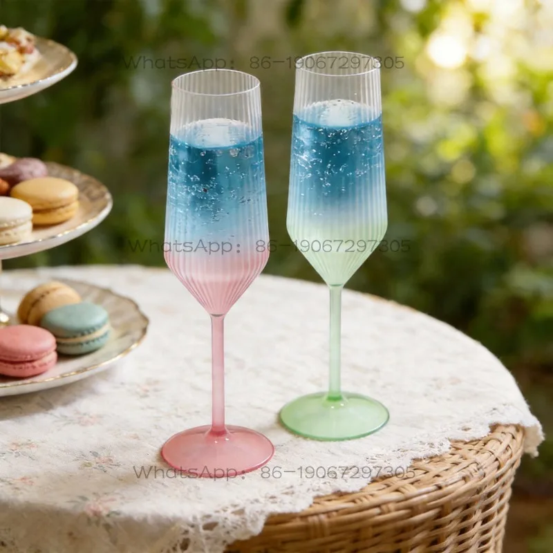 Transparent Gradual Change Vertical Pattern Goblet, Plastic Red Wine Champagne Glass 170ml