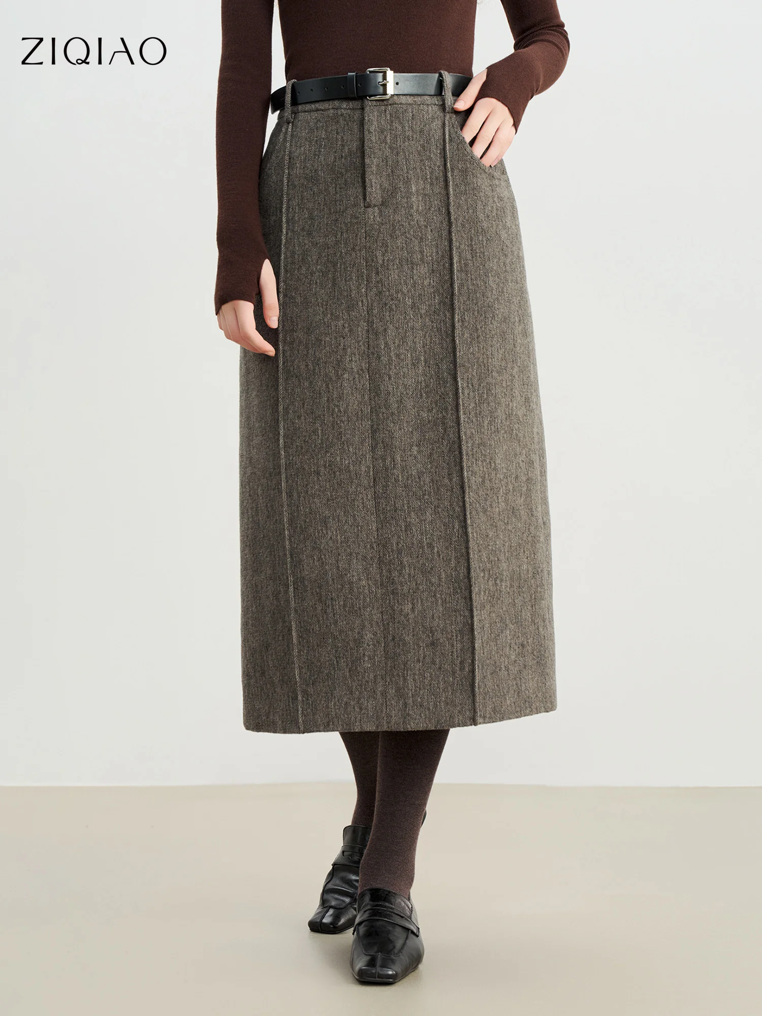 

ZIQIAO Retro Mid-length Straight Skirt for Women 2025 Autumn and Winter New Slit Woolen Skirt Commuting Soft Warm British Style