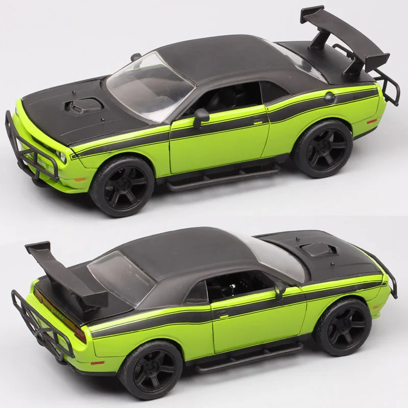 Car Only Jada 1/24 Scale 1970 Dodge Charger RT Challenger SRT8 Ice Charger F8 Furious Muscle Diecast Car Model Toy Vehicles