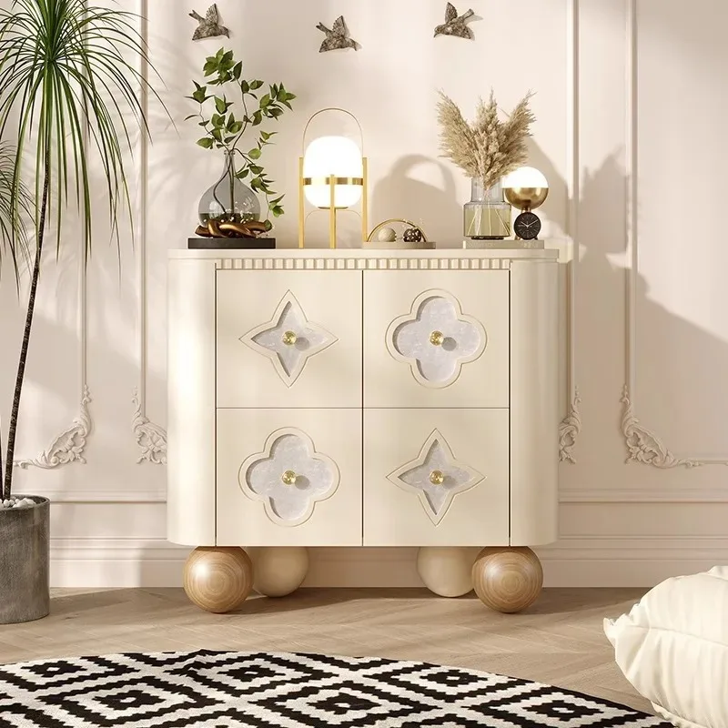 

French cream style dining side cabinet Internet celebrity four-leaf clover porch cabinet Shell decoration designer