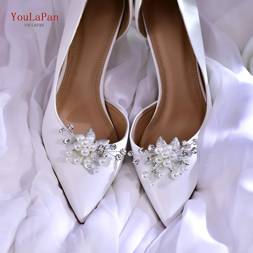 TOPQUEEN Bride Pearl Shoe Buckles Handmade Alloy Leaf Shoe Accessories Women Fashion Shoes Clip High Heels Shoe Flower HX68