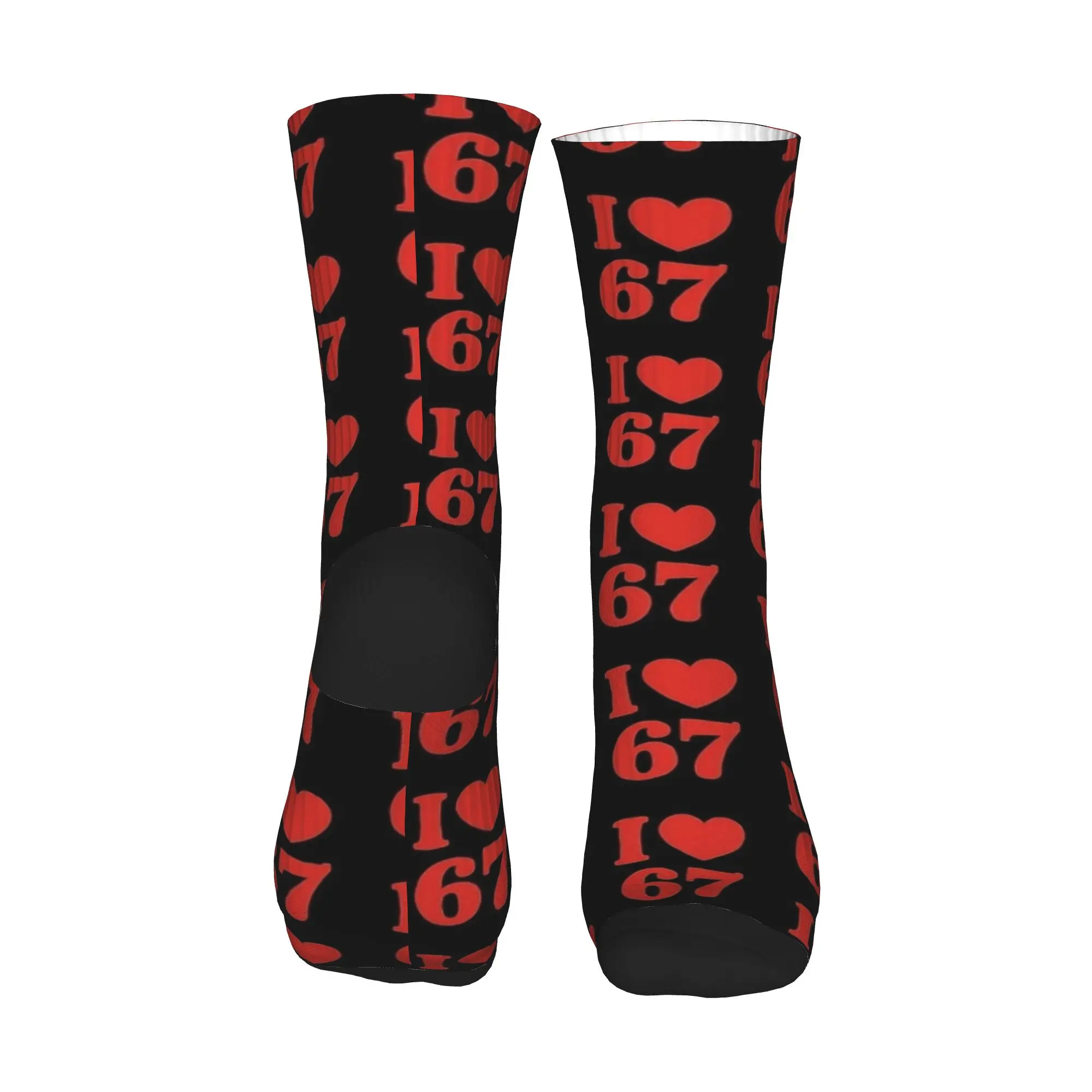 Kaos Kaki Klasik 67 Meme I Love SIX Seven Bold Red Heart Number Joke, Kaos Kaki Musim Gugur, Kaos Kaki Pria Elegan, Kaos Kaki Bersepeda Anti Selip