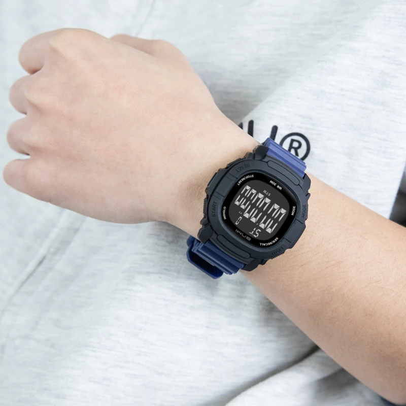 ساعة رياضية رجالية متعددة الوظائف، ساعة منبه، تقويم أسبوعي، عرض مضيء مقاوم للماء، ساعة رقمية كرونوغراف