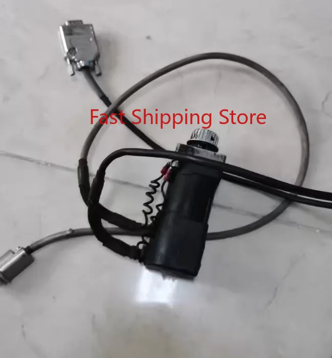 

TS4503N2070E100 в хорошем состоянии, работает хорошо с 3-месячной гарантией