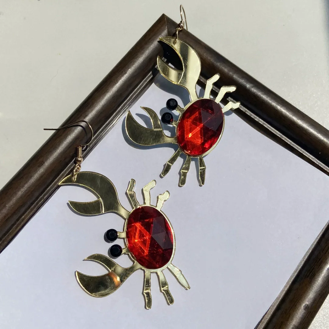 New Creative Crab Earrings Acrylic Red Sparkling Diamond Cute and Fun Animal Earrings Popular Accessories Decorative Gifts