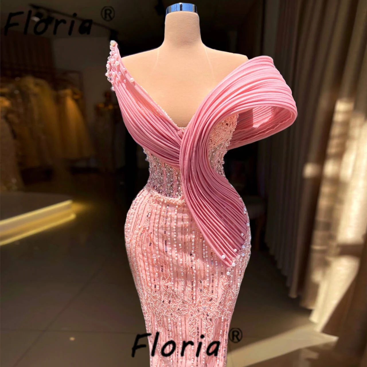 Glamour Pink Beaded Pearls Bodycon Evening Dress Specail Design Corset Boning Slit Mermaid Enagement Party Dress vestido de gala