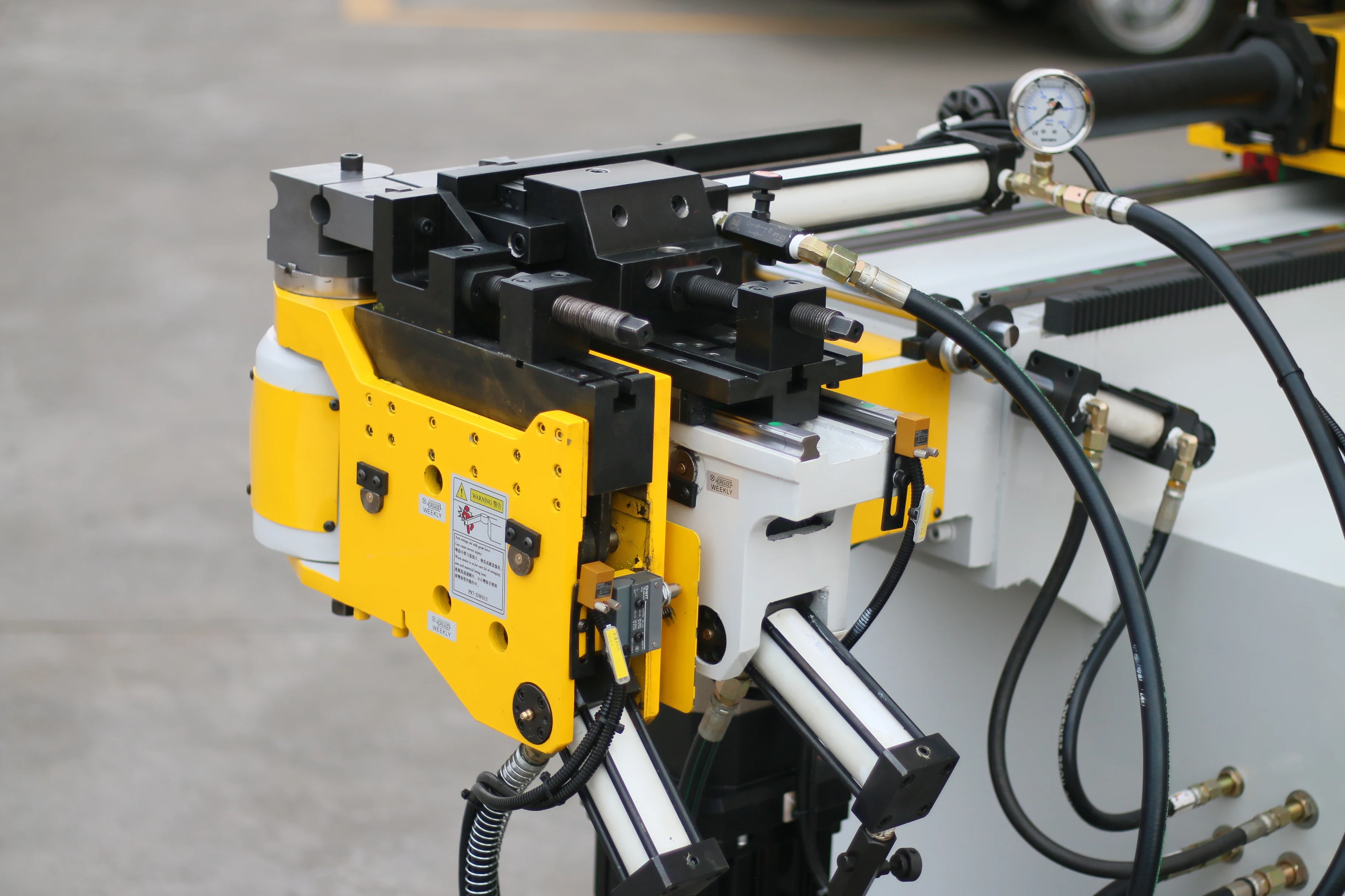 Factory Direct High-Efficiency Aluminum Stainless Steel New PLC Square Pipe Tube Bender Machine