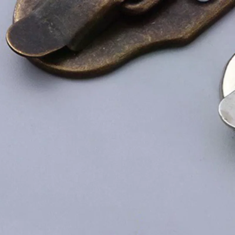 4pcs Vintage Jewelry Wood Box Hasps Drawer Latches Decorative Suitcases Hasp Latch Buckle Clasp Furniture Hardware