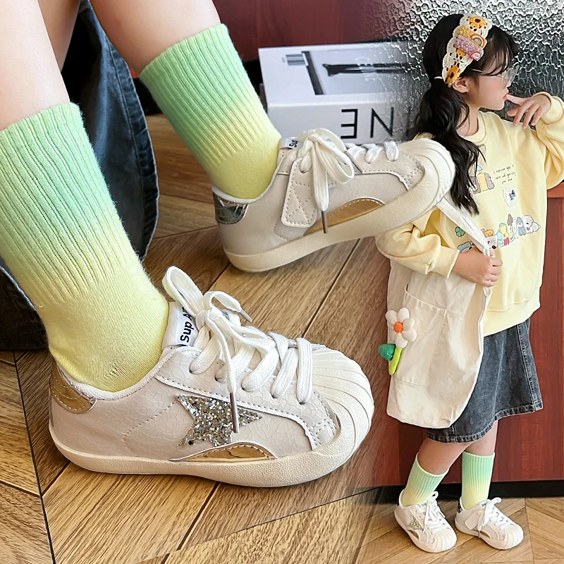 Girls' Shoes 2027 Spring New Casual Versatile Little Girls Star Sneakers Spring and Autumn Children's Sports Kids Shoes