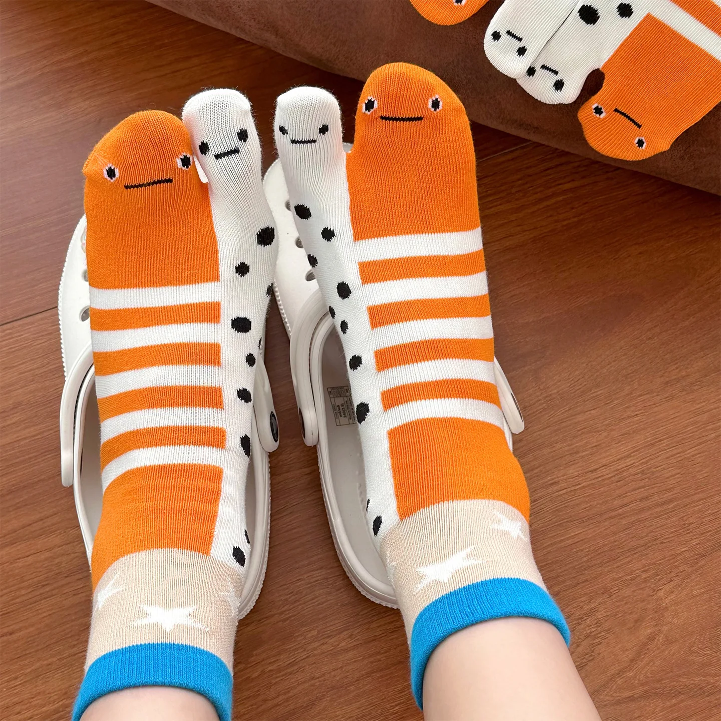 

Sock Leisure Athletic Sports Crew Dress Women Cotton sweat-absorbing Breathable mid-calf Cartoon Funny Fun Stripes B8W130