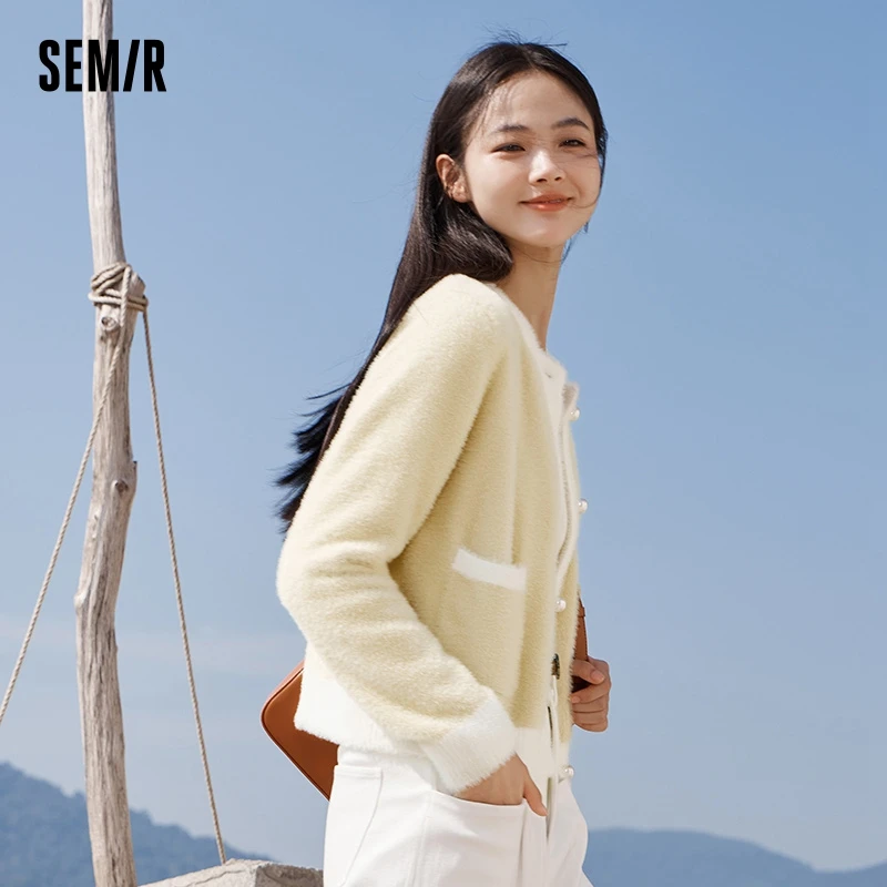 Semir Knitted Cardigan Women Short Soft Waxy Gentle 2023 Winter New Elegant Contrasted Color Fragrance Round Neck Sweater