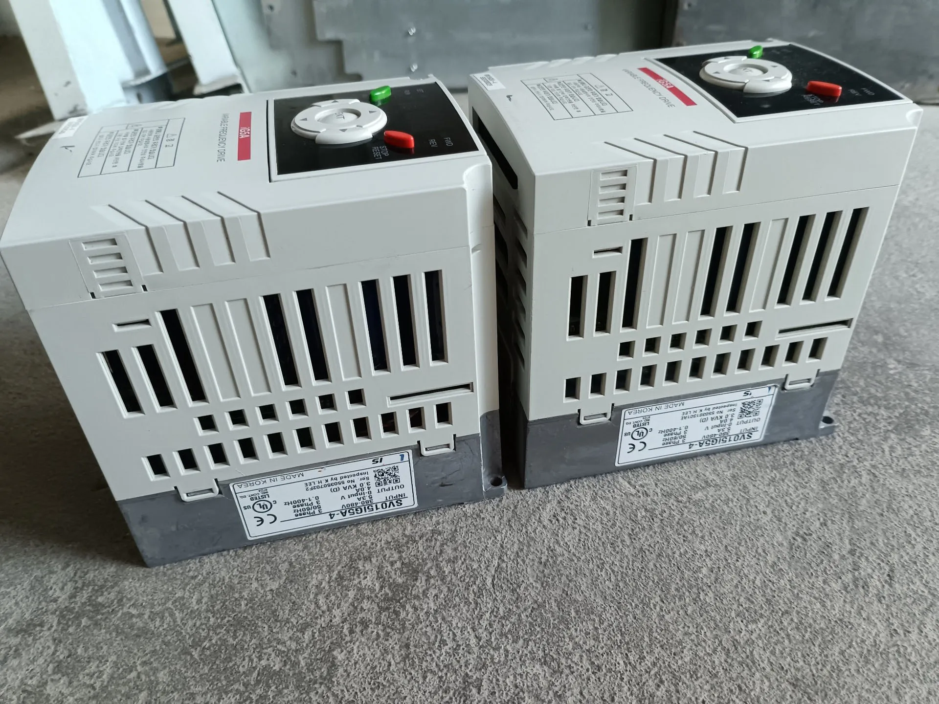 SV015iG5A-4 وحدة تحكم العاكس 1.5KW 380V ل LS SV015iG5A-4