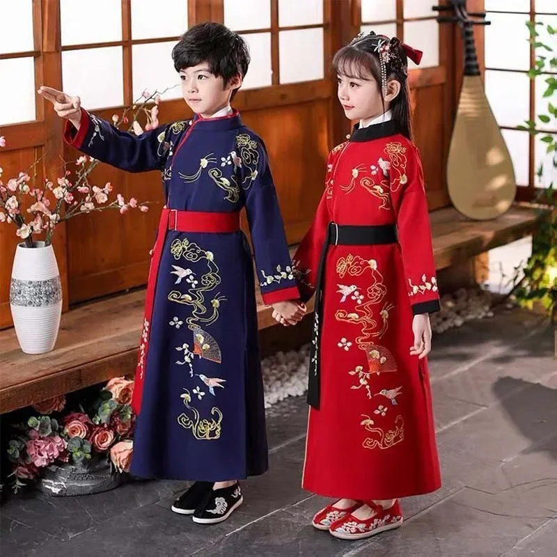 Ragazzi ragazze capodanno cinese rosso blu Hanfu Stage Outfit Young Master abbigliamento Tang Cosplay Dress Suit per lettiera Costume da bambino