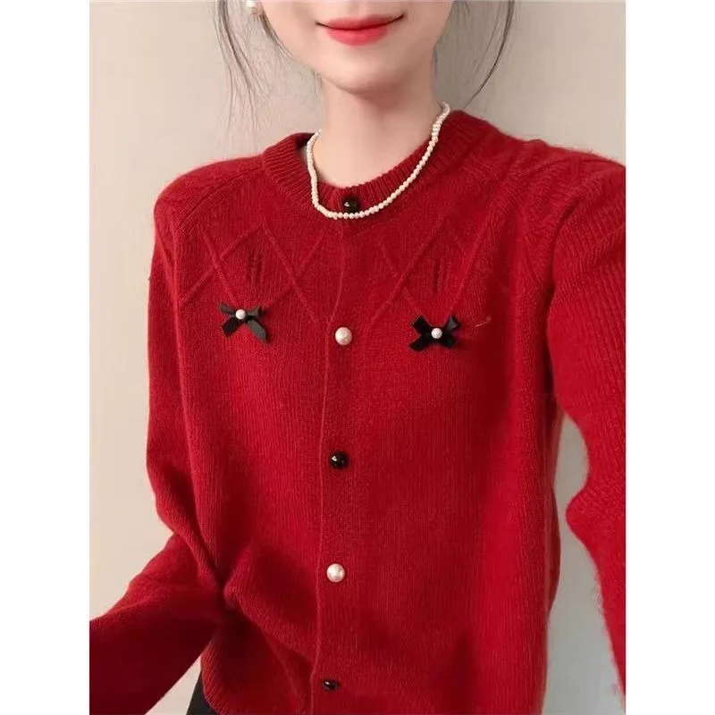 Crewneck Red Sweater 2024 Knitting New Bow Women's Autumn and Winter Cardigan Coat Sweater Looks Thin and Simple and Comfortable