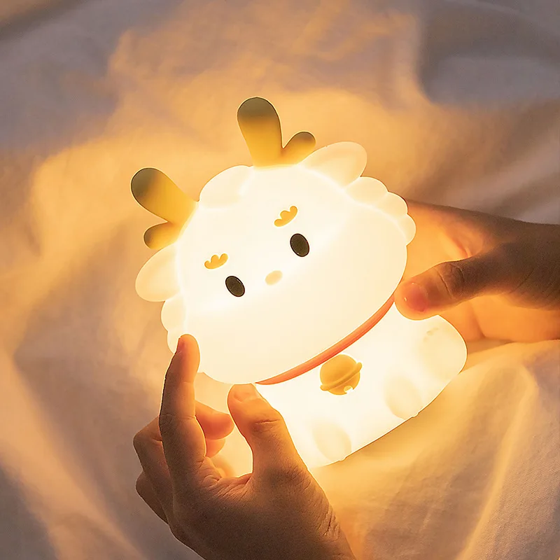 Criativo pequeno dragão luz da noite dos desenhos animados luz de silicone usb recarregável colorido lâmpada led decoração para casa aniversário/festival presente