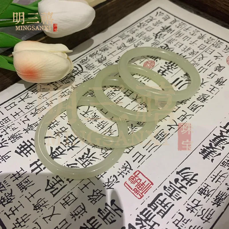 

Ice green and white for women, round bar, young girl's Afghan jingling jade , beauty bracelet, wristb