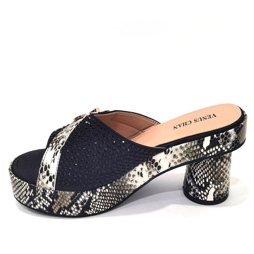 2024 New Black Style Rhinestone Square Buckle Wrapped Sandals Square Back Hollow Shallow High Heel Single Party Shoe