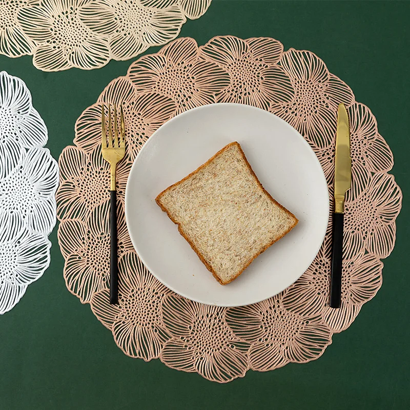 New Hollow Garland Pvc Insulation Placemats Waterproof Dining Table Mat for Hotel Tea Room Luxury 8Pcs Solid Color Cup Coasters