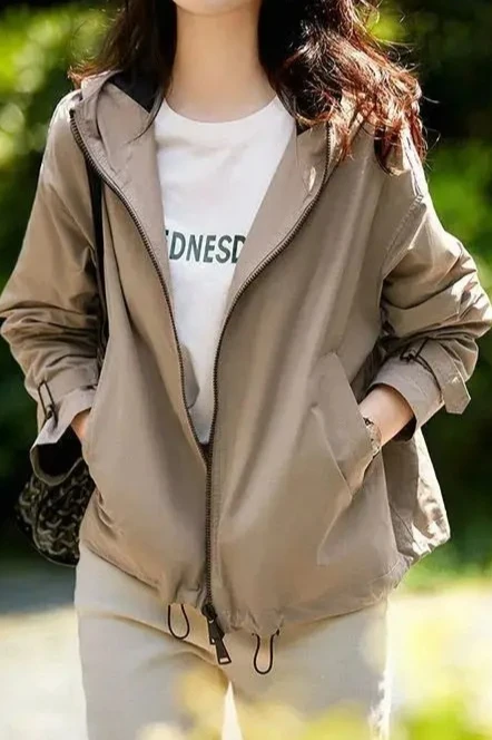 

Весенне-летняя женская ветровка свободного кроя с капюшоном для повседневной носки