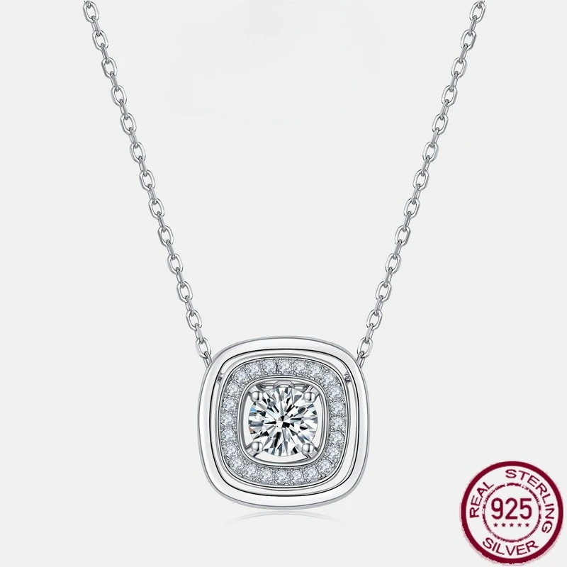 

New 925 pure silver minimalist moissanite claw inlaid with colorful treasure necklace, fashionable and versatile wedding jewelry