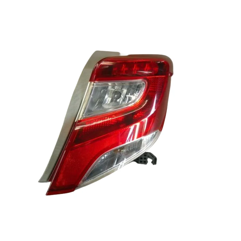 

Car Parts for TOYOTA YARIS VITZ 2014-2017 Tail Lamp auto parts of tail lights