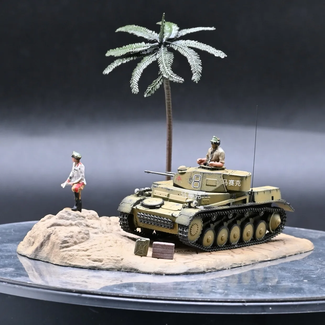 

Unistar масштаб 1:72, пластиковый 72322, модель танка 2F африканской армии, военная боевая дорожка, классические подарки для взрослых, статический дисплей