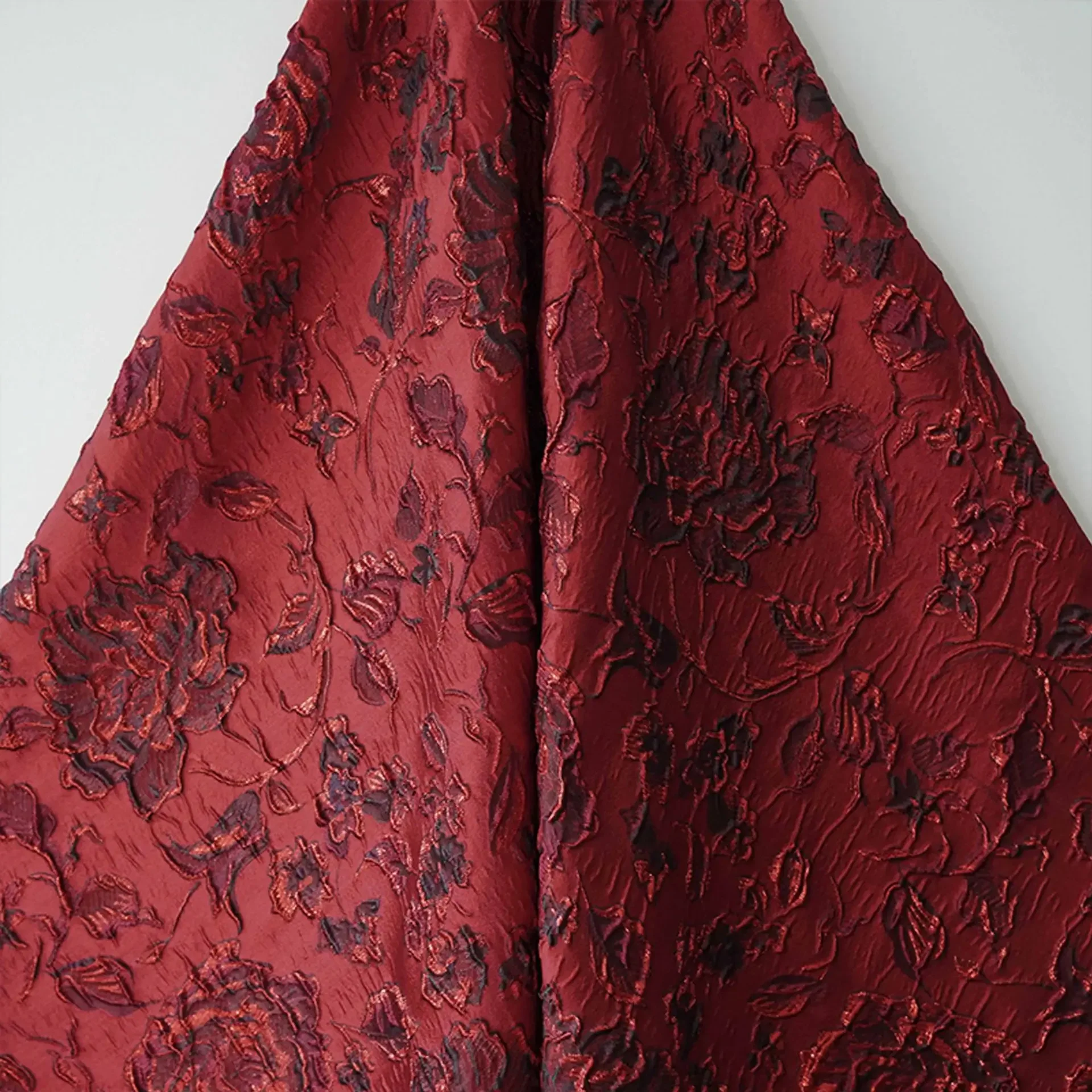 Gold Embossed Rose Yarn Dyed Jacquard Fabric Elegant Dress Skirt Bag Decorative Sewing Fabric