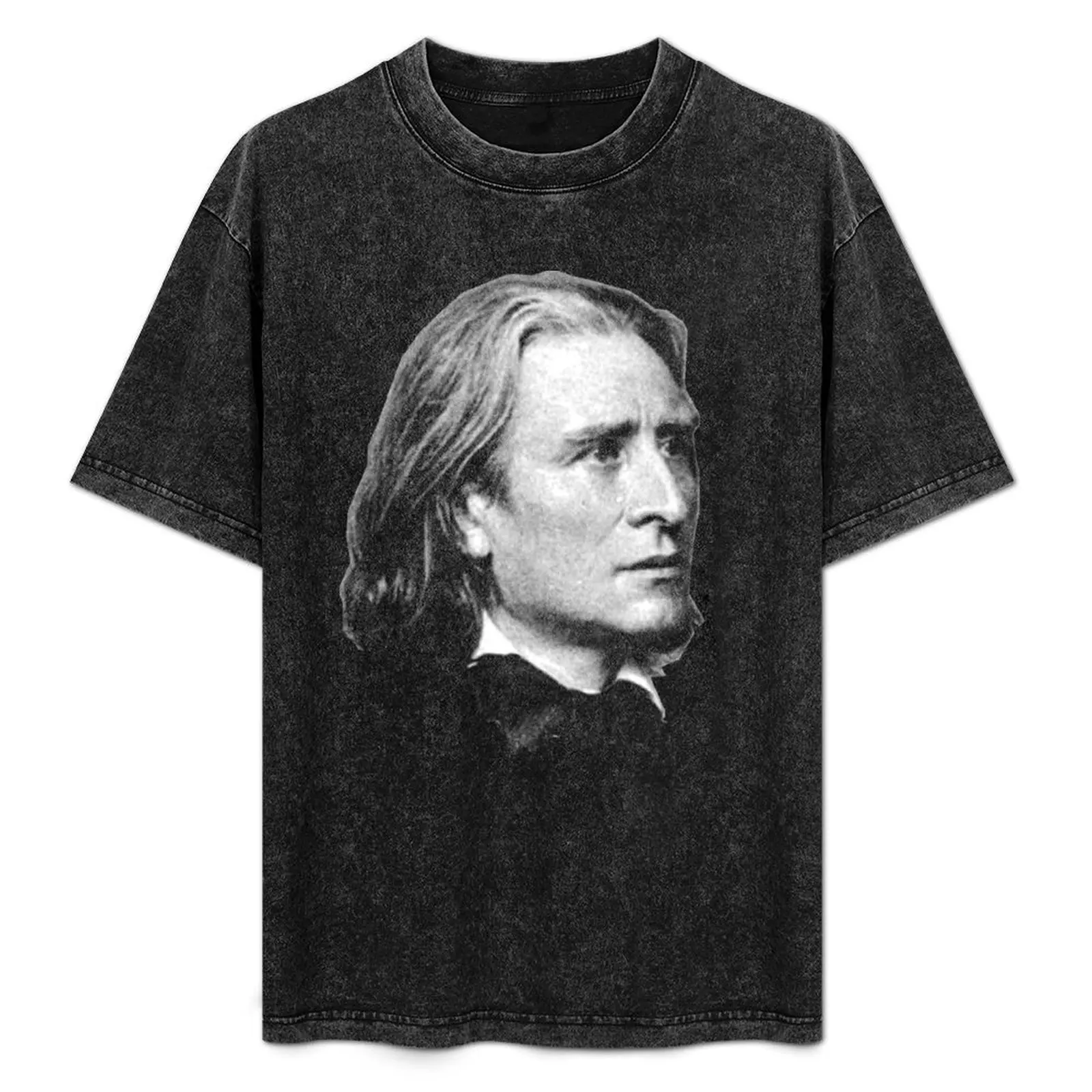 Franz Liszt - brilliant composer, virtuoso pianist T-Shirt Casual Street Style Short Sleeve Tee