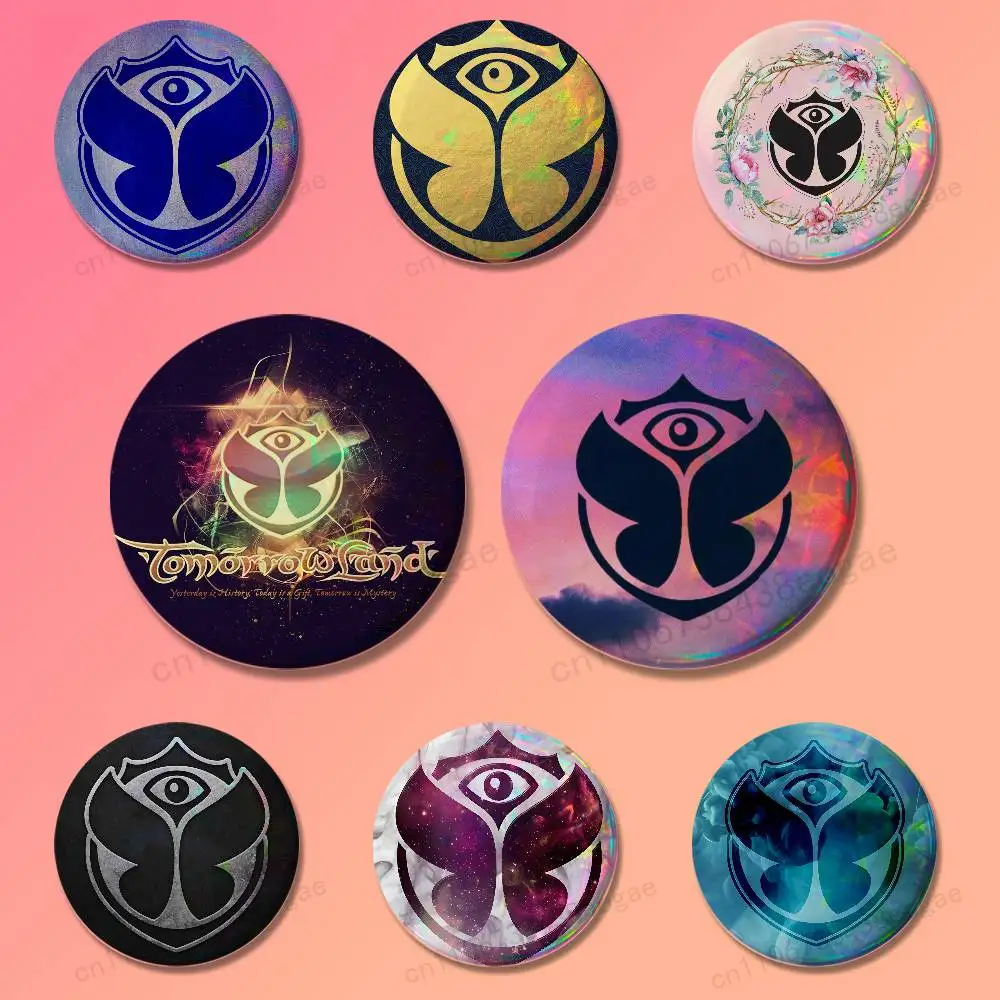 Music Festival T-Tomorrowland Badges 25 32 44 58 75 mm Round Cosplay Pin Bag Decor Fans Collect Friends Gifts Brooch Souvenir