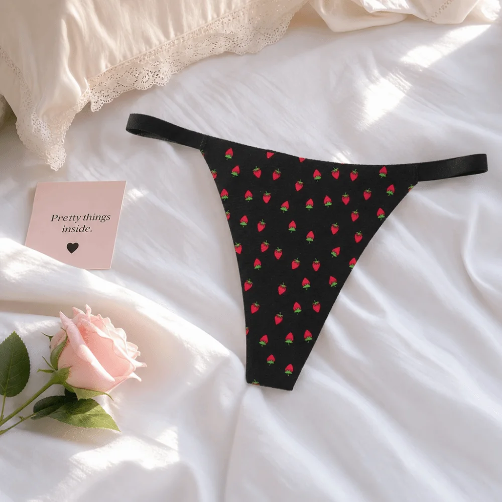 Elegantes tangas sin costuras para mujer, de cintura baja, con diseño de labios, T-back, ropa interior con estampado de fresas y corazones para chicas.