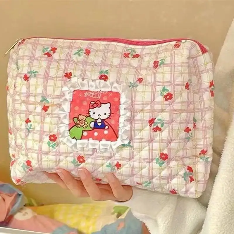 Kawaii saniris Cosmetic Bag hellobykitty Anime Makeup Toiletry Storage Bag Cute Pattern Beauty Cartoon Travel Bag regali per ragazze