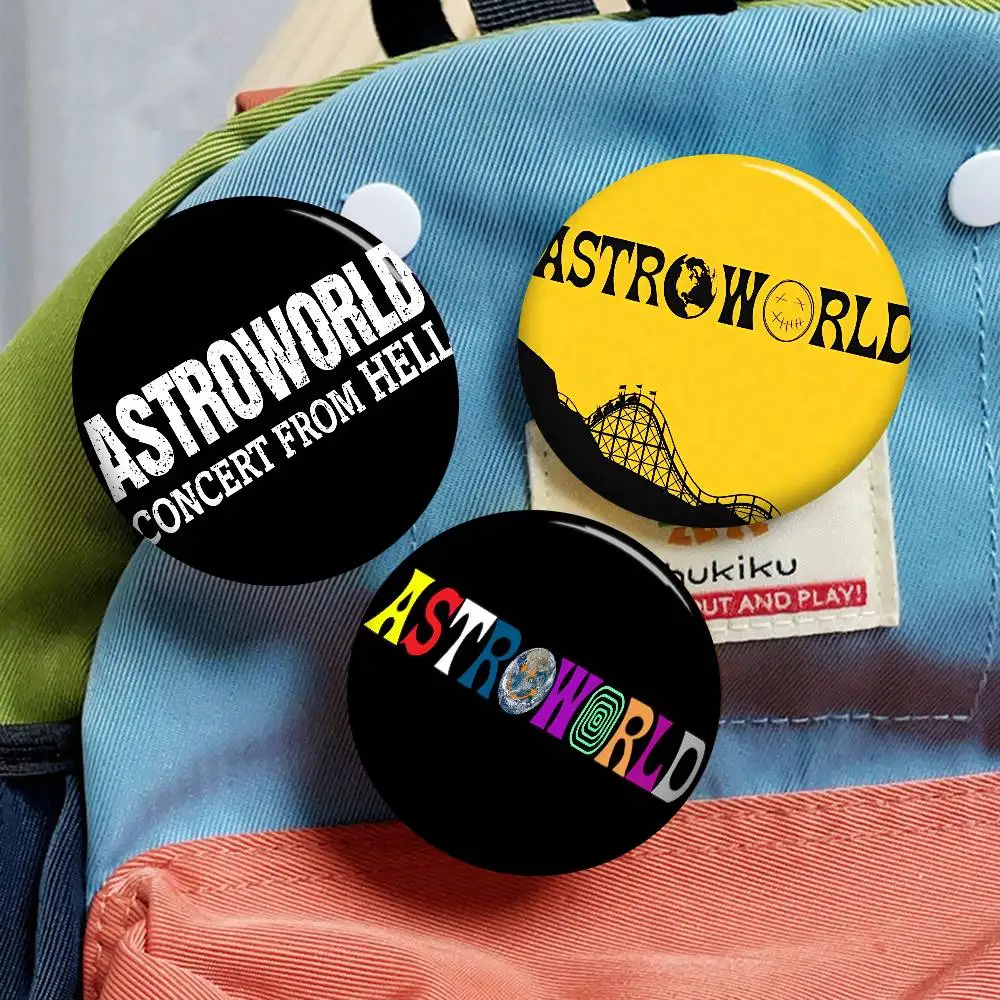 T-Travis S-Scott A-Astroworld تخصيص لينة زر دبوس للنساء مجوهرات إبداعية مضحك شارة الكرتون عاشق قبعة