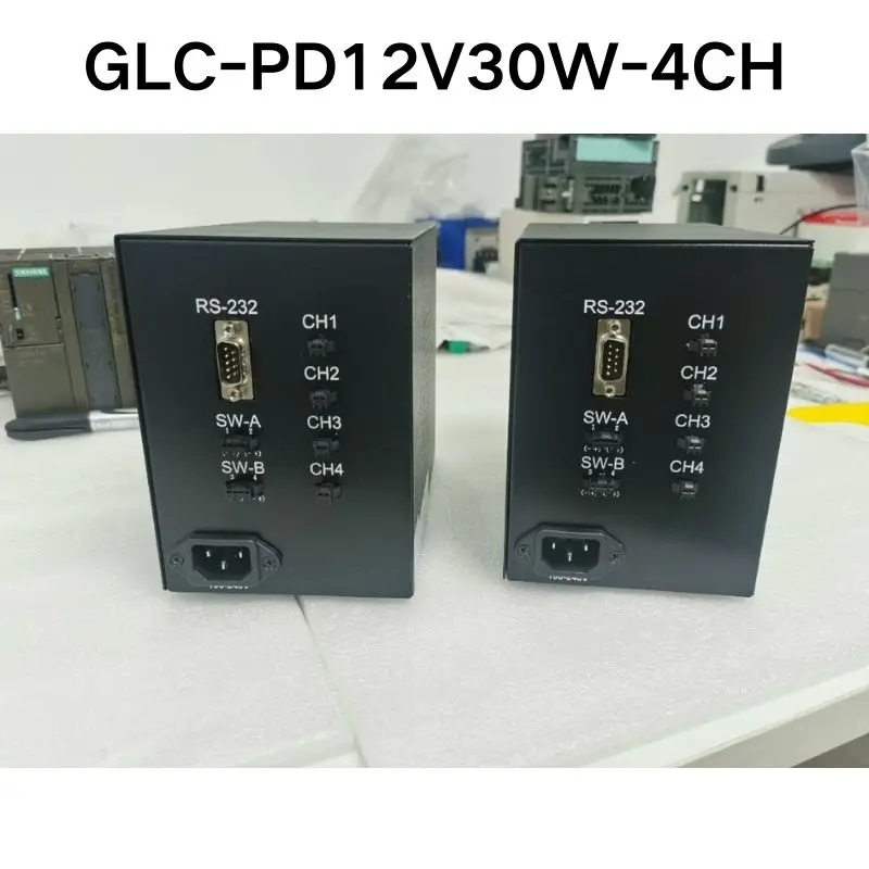 

Second hand test OK Light source regulator GLC-PD12V30W-4CH