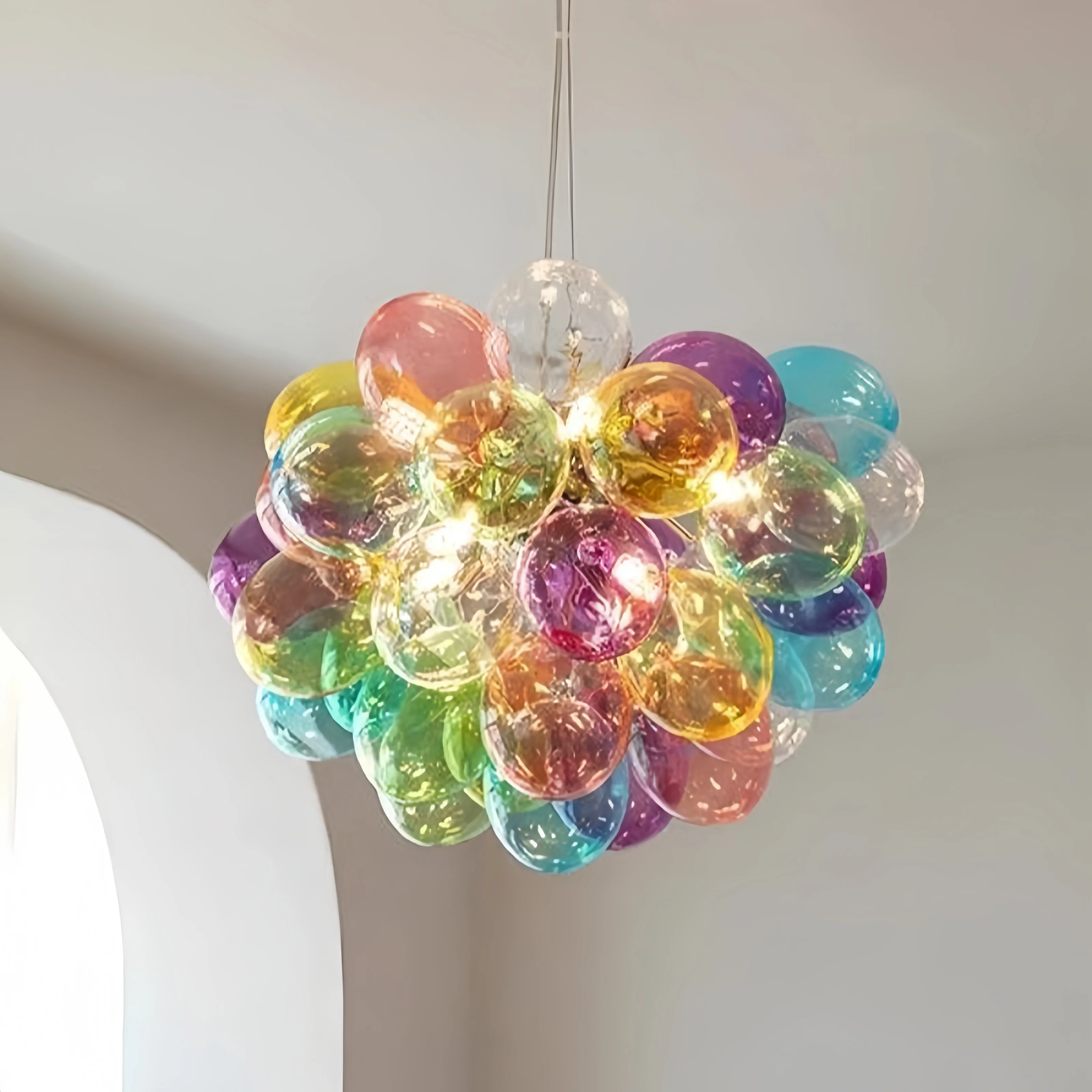 

Цветная стеклянная люстра-шар, детский подвесной светильник, скандинавское светодиодное освещение для детской спальни, гостиной, домашнего декора