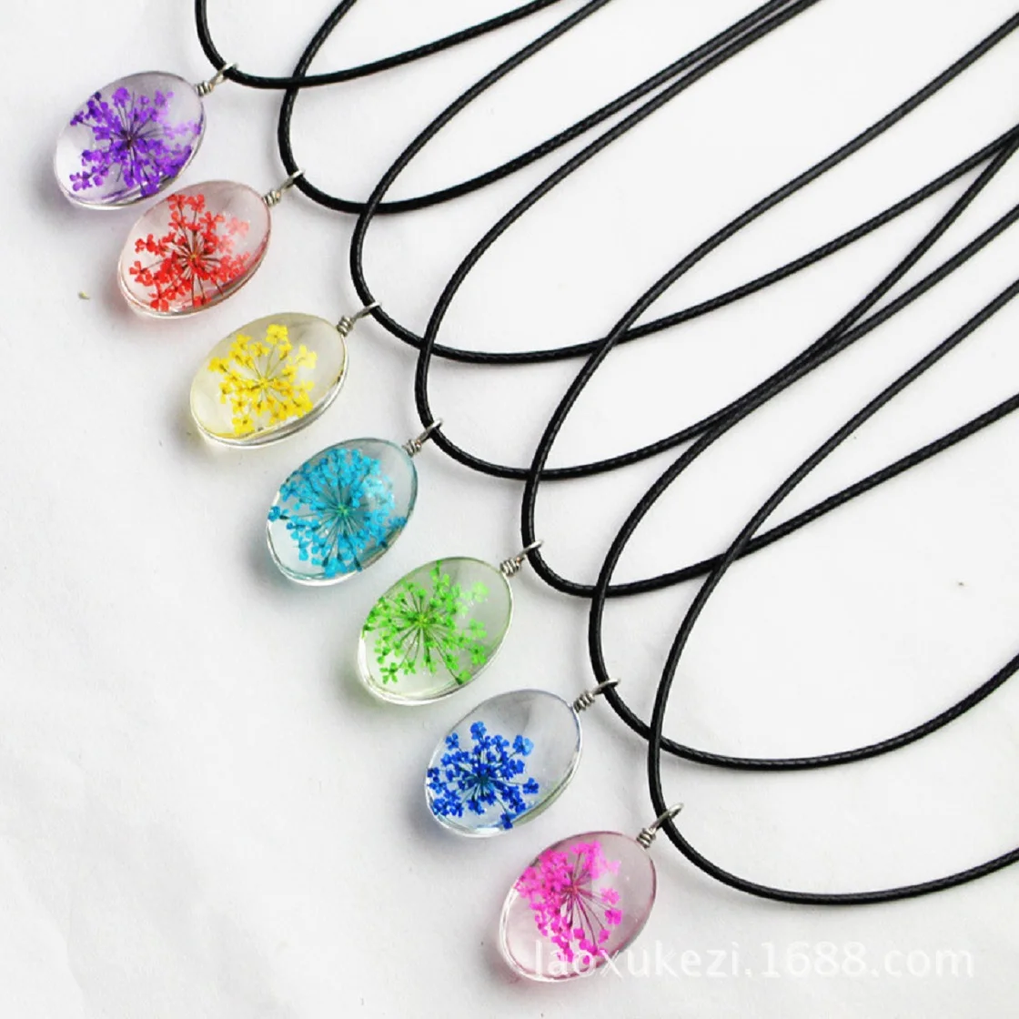 Handmade Dried Flower Necklace  Starry Glass Ball Pendant  Small Fresh Collarbone Chain  Sweater Chain