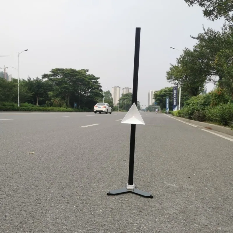 Radar Corner Reflector Calibration Tool for ACC Sensor Alignment with Mounting Bracket