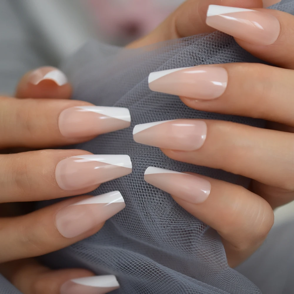 Błyszczące Super długie Nude Pink White French Smile Line Tips Shiny Ballerina Fake Art Nails Coffin Salon Fałszywe paznokcie