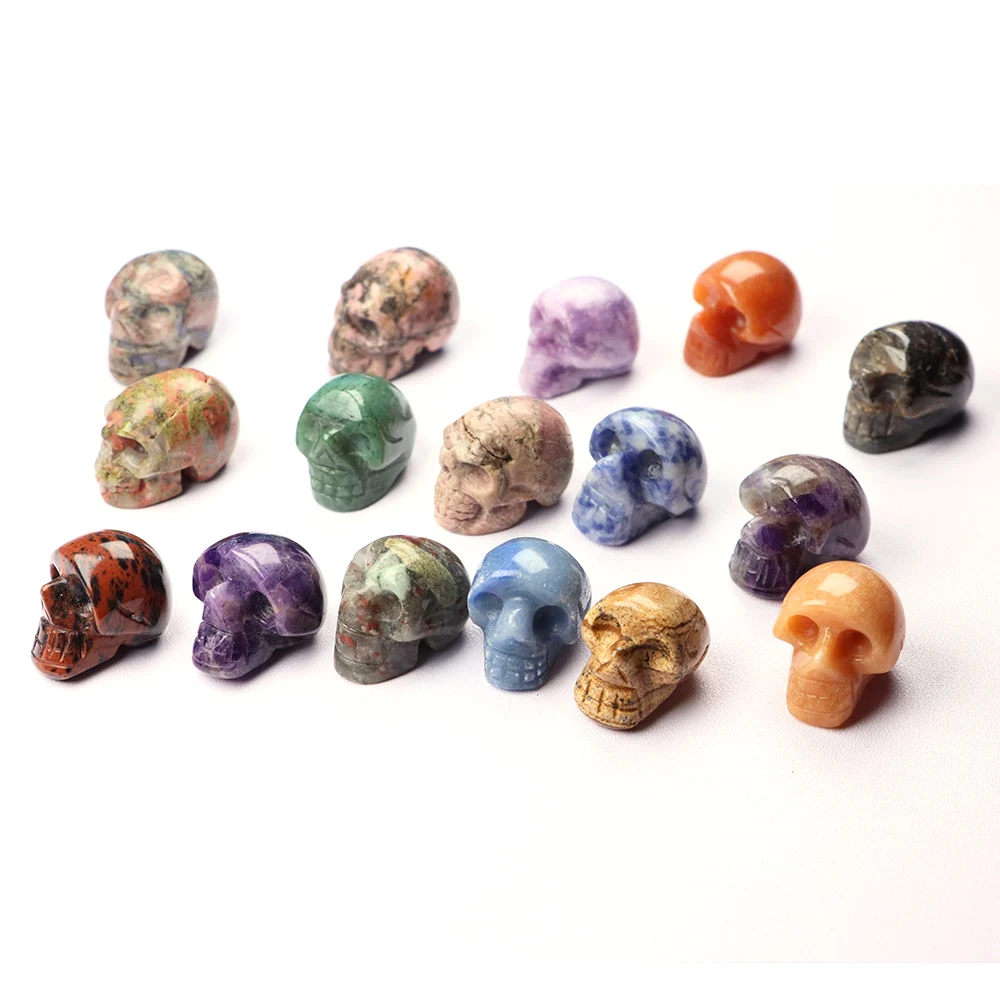 20pcs Natural Stone Carved Vintage Charm Terminator Skull Head Beads for Men Women Pendant Keychain Crystals Jewelry Accessories