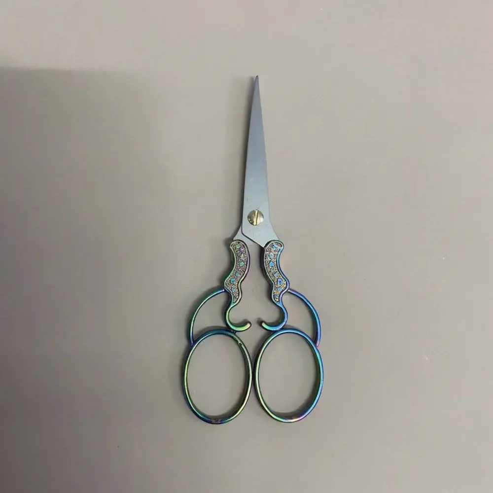 Retro Style Bronze Star Embroidery Scissors Stainless Steel Craft Snips Needlework Tools With Elegant Decorative Tassel Pendant