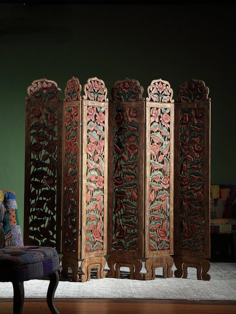 

Резная вручную деревянная роспись крыльца богатство экран