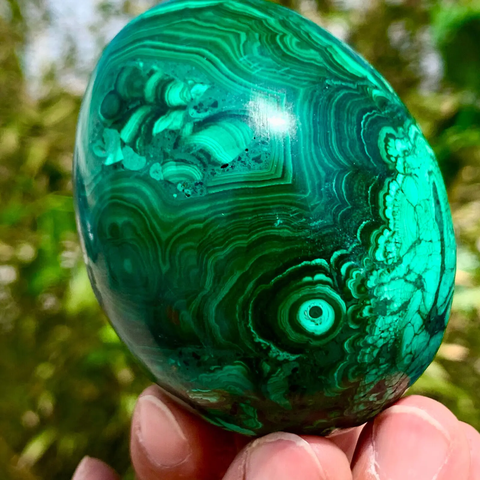 

Magical Natural Malachite Eggs, Quartz Crystal Carved Eggs, Mineral Reiki Healing Gems, Home Office Degaussing Decoration