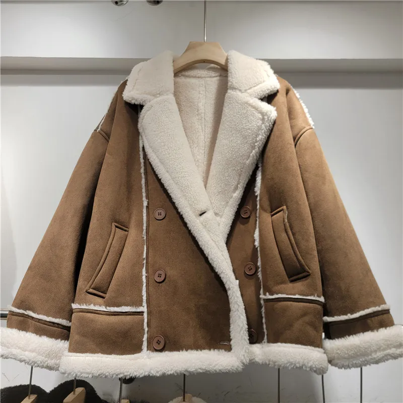 2025, Wintermode, Lammwolle, kurzer Mantel, lockere zweireihige Wildleder-Motorradjacke, verdickter warmer Parka, Damenmäntel