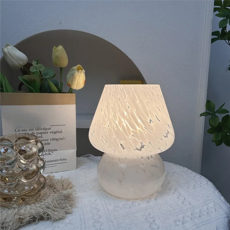 ABKO-Lampada a fungo in vetro colorato con punti di fiori, lampada da scrivania decorativa retrò americana, luce d'atmosfera da comodino USB