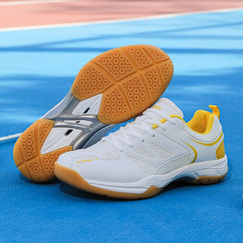 รองเท้าแบดมินตันแบรนด์คลาสสิกต - Men Shoes Branded บทวิจารณ์และราคา