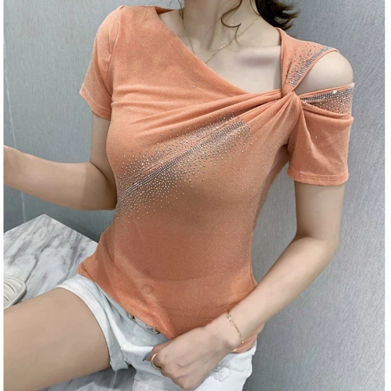 

Asymmetric Rhinestone Embellished T-Shirt For Women Summer Casual Sexy Top With Short Sleeve And Slit Shoulder Design