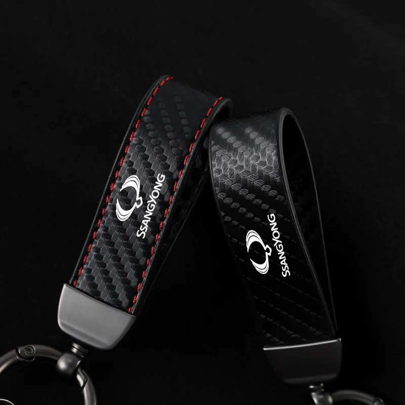 Carbon fiber Car Keychain KeyRings Leather key case For Ssangyong Actyon Rexton Korando Rodius Kyron Tivoli Musso XLV Stavic