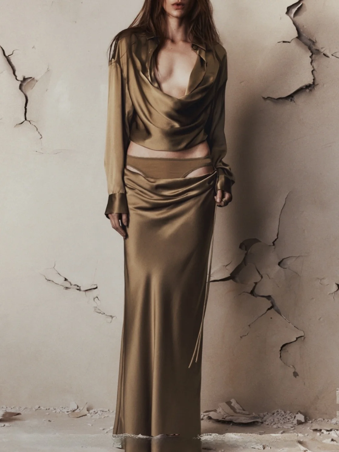 

Silky Smooth High-End Satin Long Sve ort irt Straight Cut Skirt Set Two-Piece Set Women's Loose Sle Faion Set