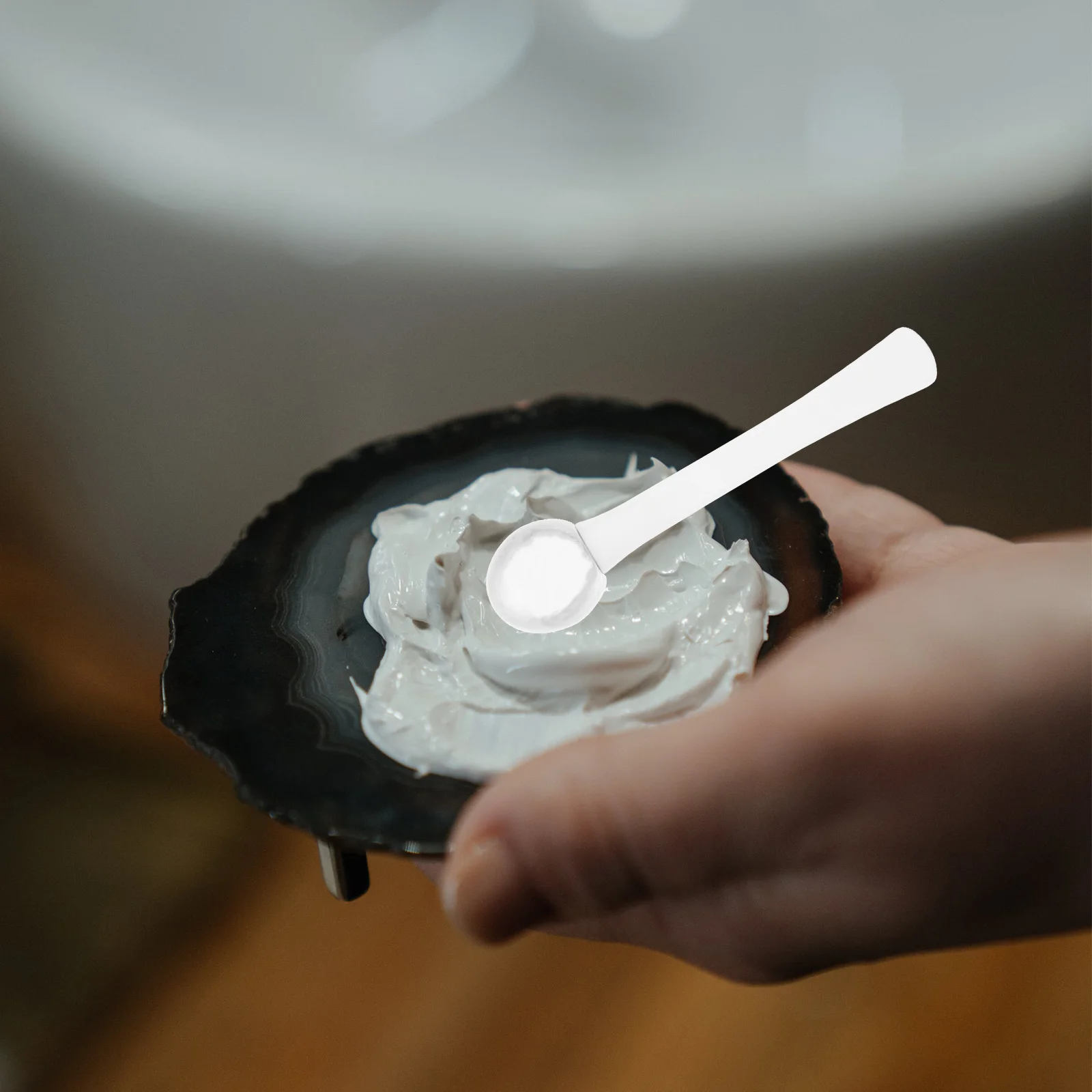 

2Pcs Eye Cream Bar Eye Massager Rod Zinc Alloy Portable Durable Face Cream Applicator Skin Care Tool Beauty Supplies for Women