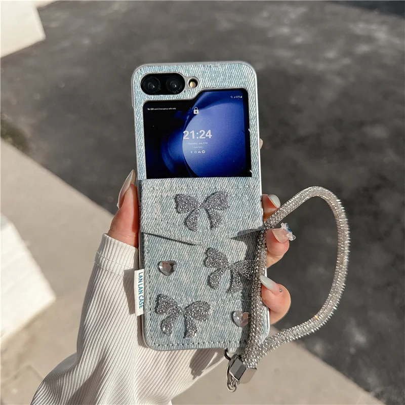 

Korean Rhinestone Bow Denim Card Bag Phone Case For Samsung Galaxy Z Flip 6 5 4 3 Flip6 Flip5 Flip4 Cases Cover with Hand Chain