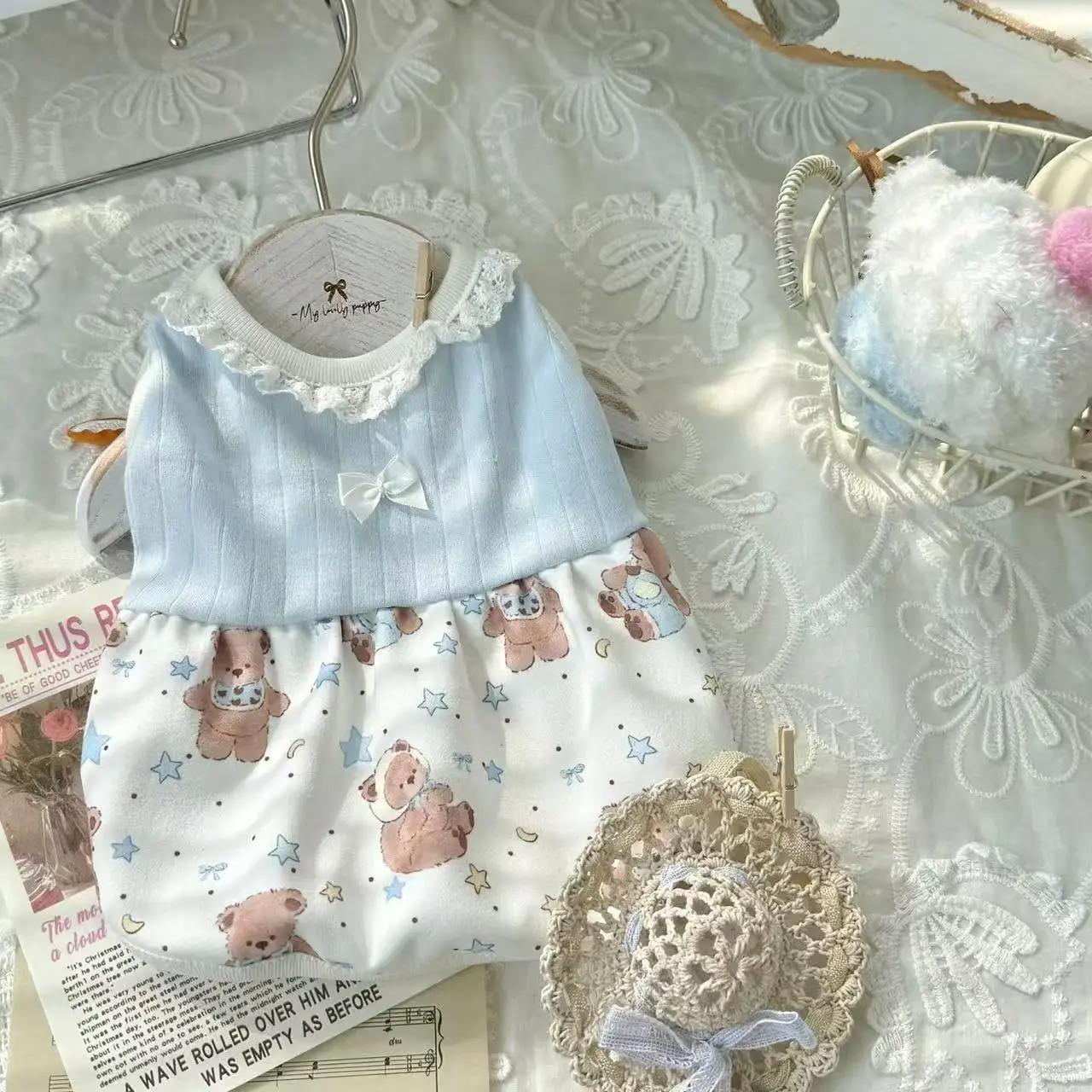 Ropa con tirantes para perros, encaje y burbujas estilo calabaza
